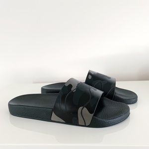 Valentino Pool Slides (Size 10)